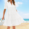 Ariane™ - Kleid mit Lochstickerei und V-Ausschnitt | Müheloser Urlaubsstil