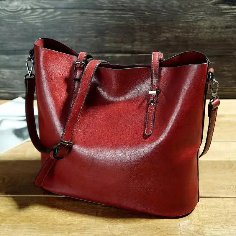 Veronika – Zeitlose Vintage Lederhandtasche