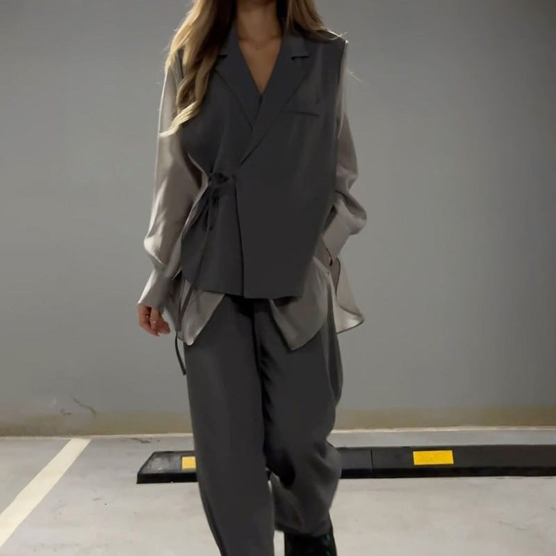 Linda™ - Trendiges Schnür-Outfit
